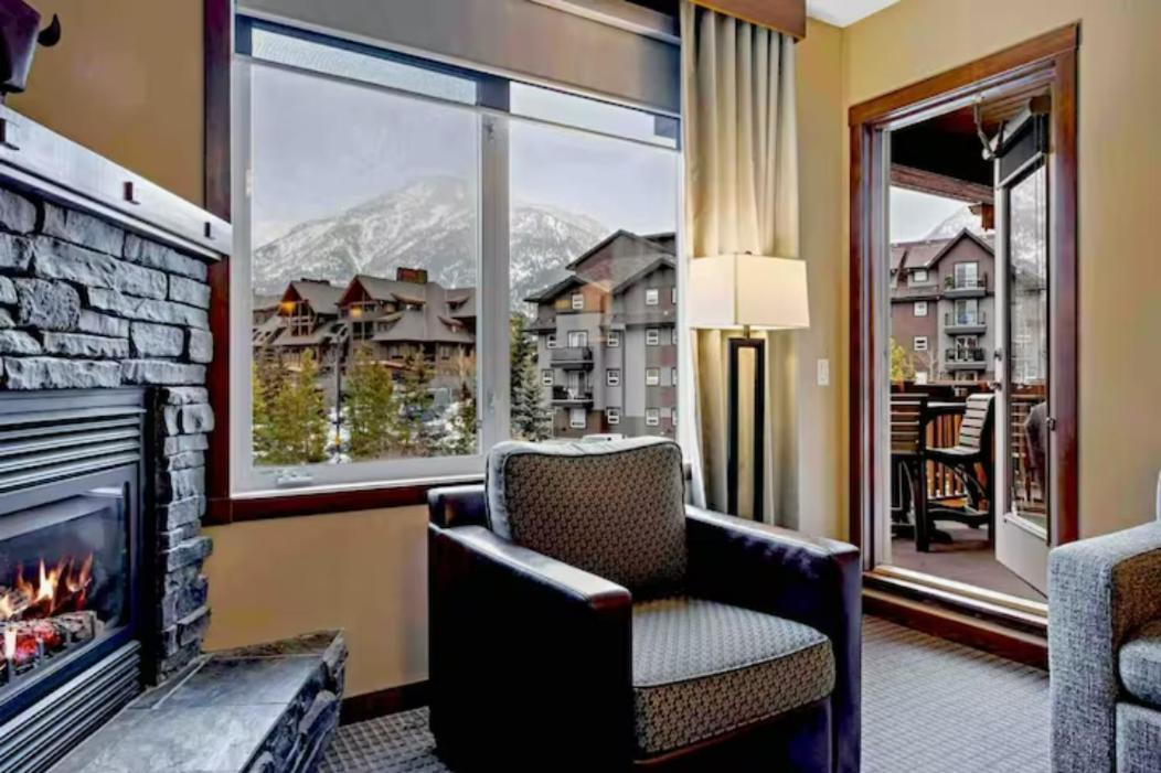 Falcon Crest Lodge 1 Bedroom Condo With Gym & Hot-Tubs & Mountain View Canmore Exterior photo